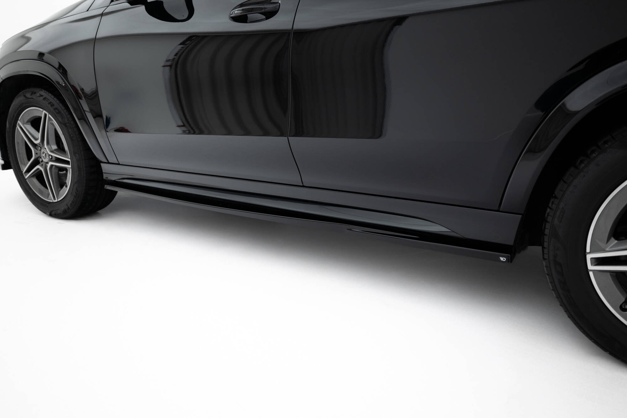 Sivuhelmat Mercedes-AMG / AMG-Line GLE SUV W167 / W167 Facelift, Maxton-3