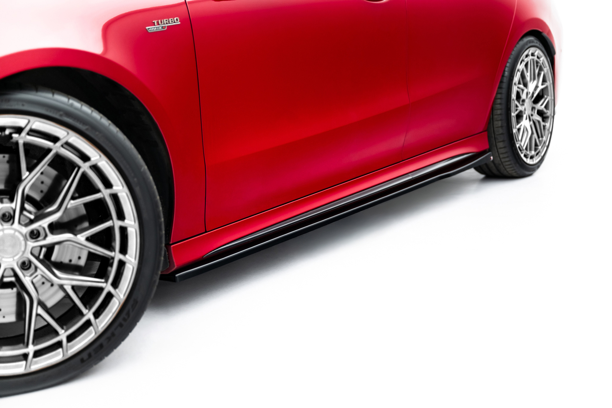 Sivuhelmat Mercedes-AMG CLA 35 / 45 C118, Maxton