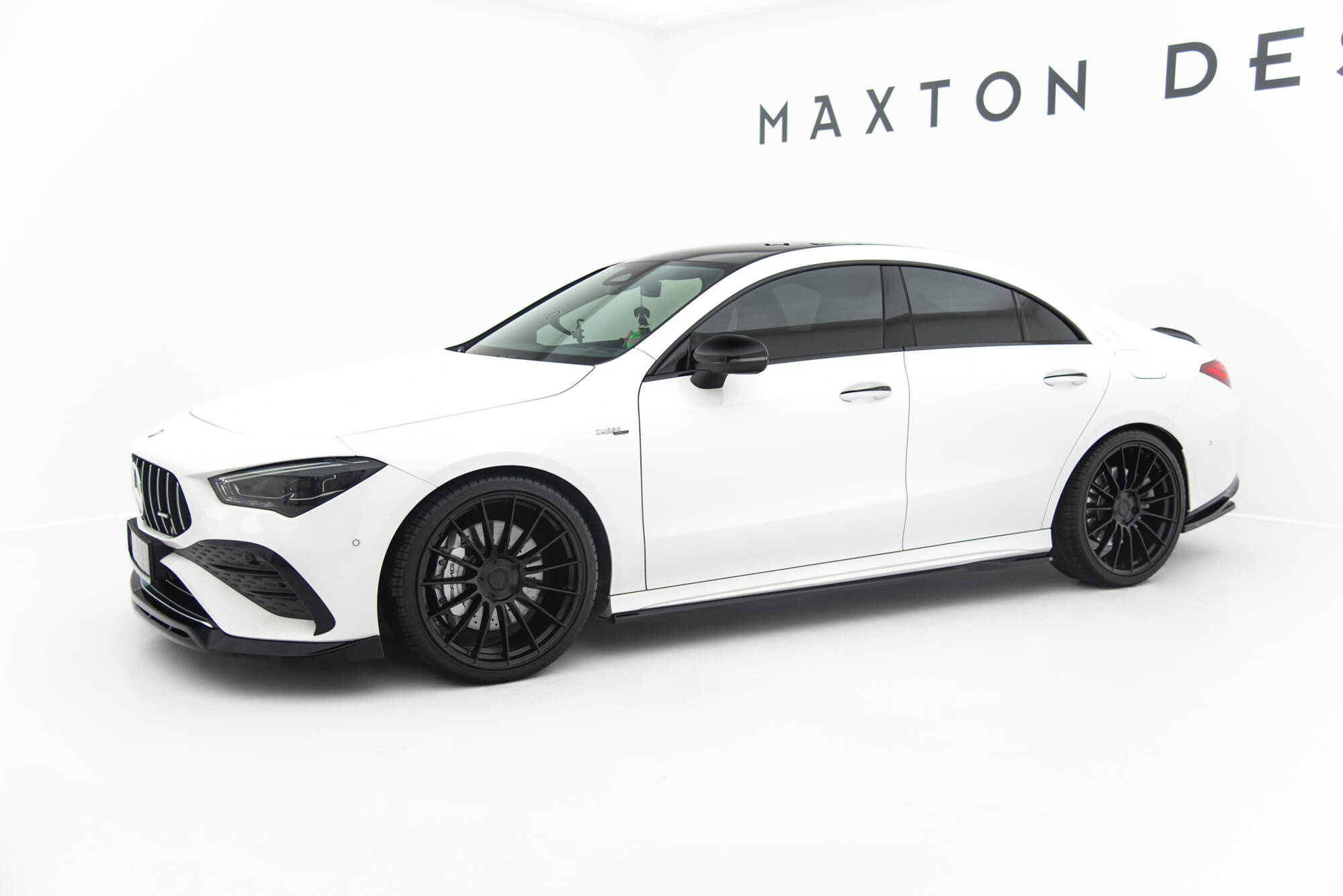 Sivuhelmat Mercedes-AMG CLA 35 / 45 Coupe / Shooting Brake (118), Maxton-2