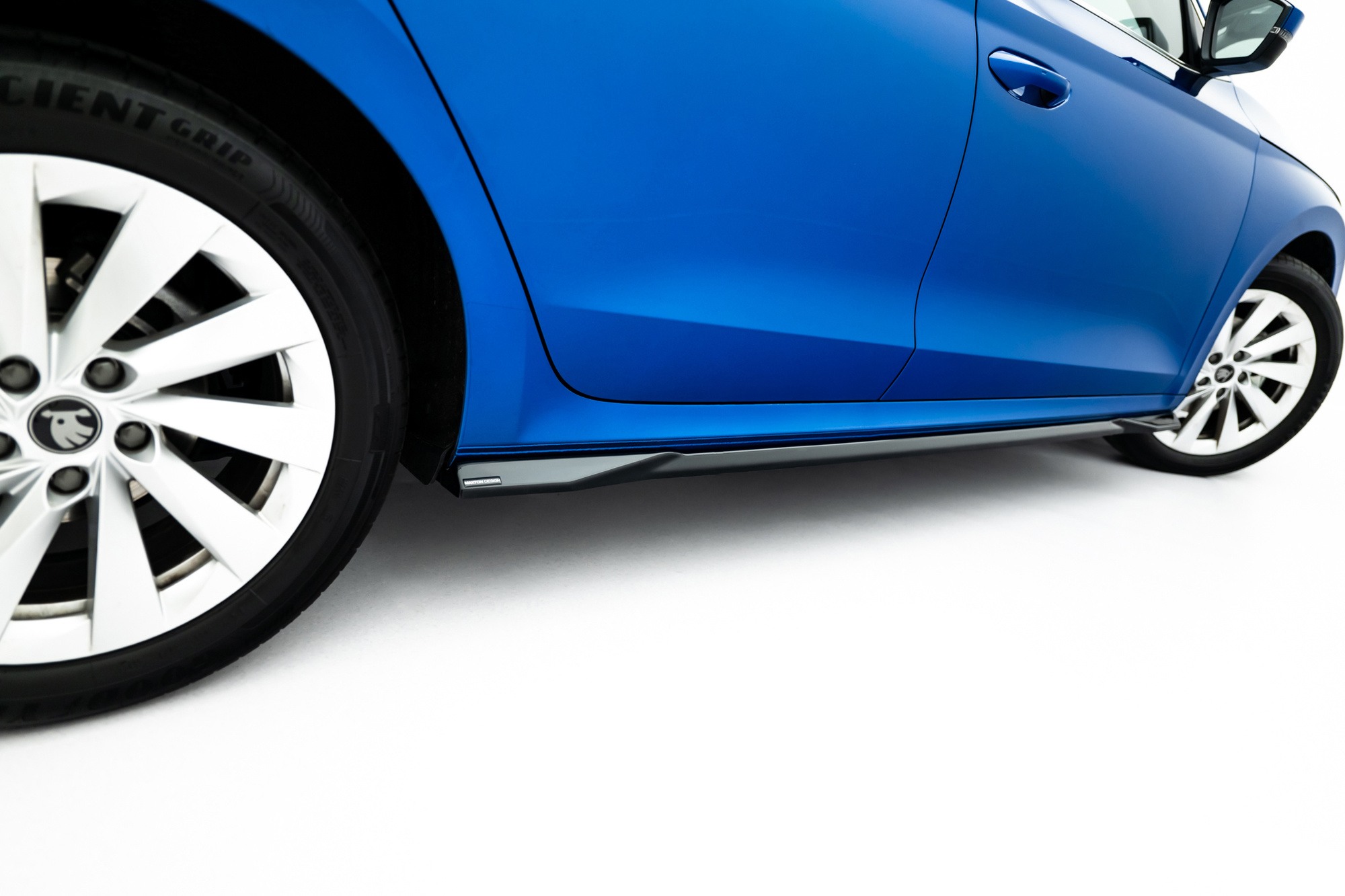 Sivuhelmat Skoda Octavia Liftback / Combi Mk4 Facelift, Maxton-2