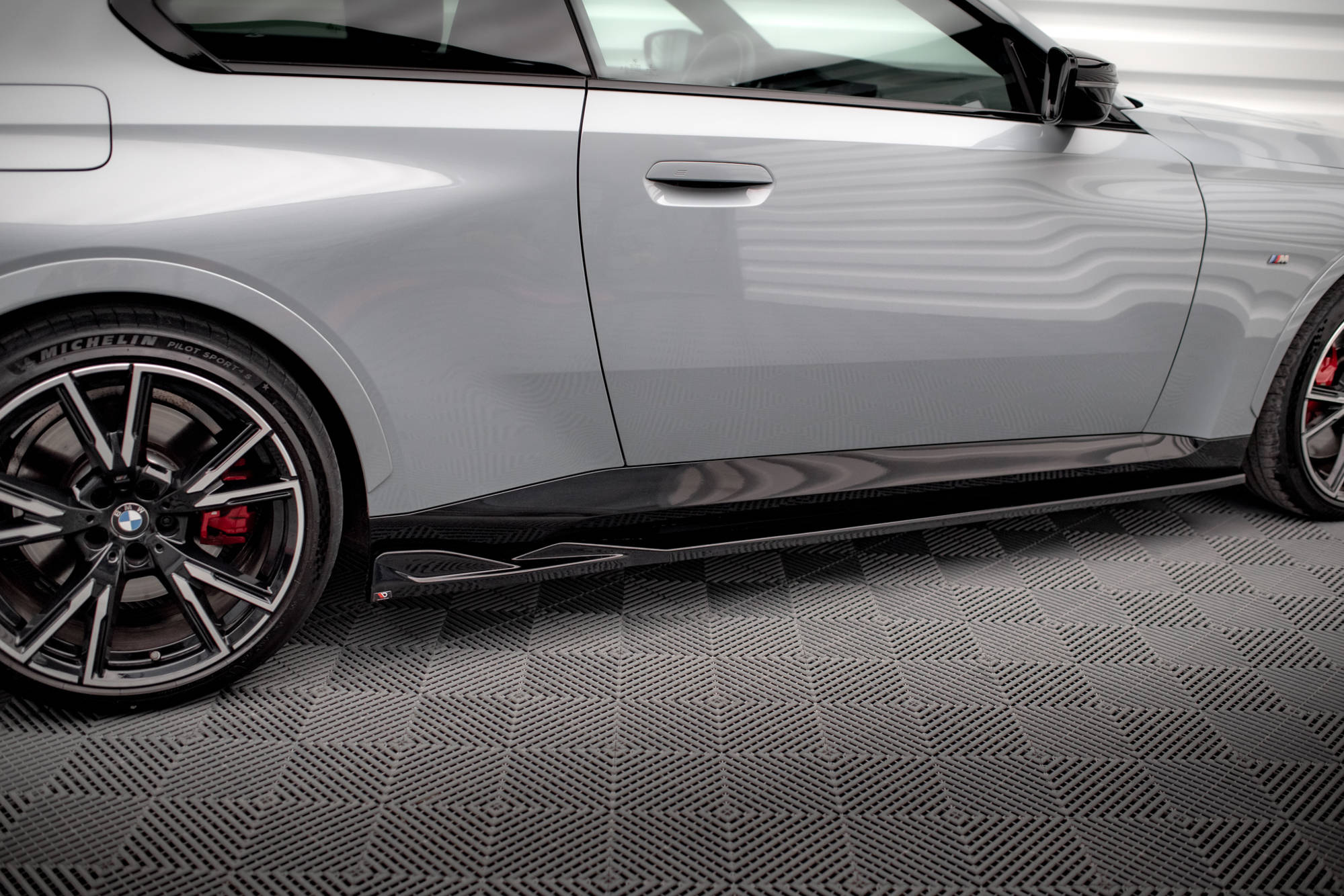 Sivuhelmat (V1) BMW 2 Coupe M-Pack / M240i G42, Maxton-3