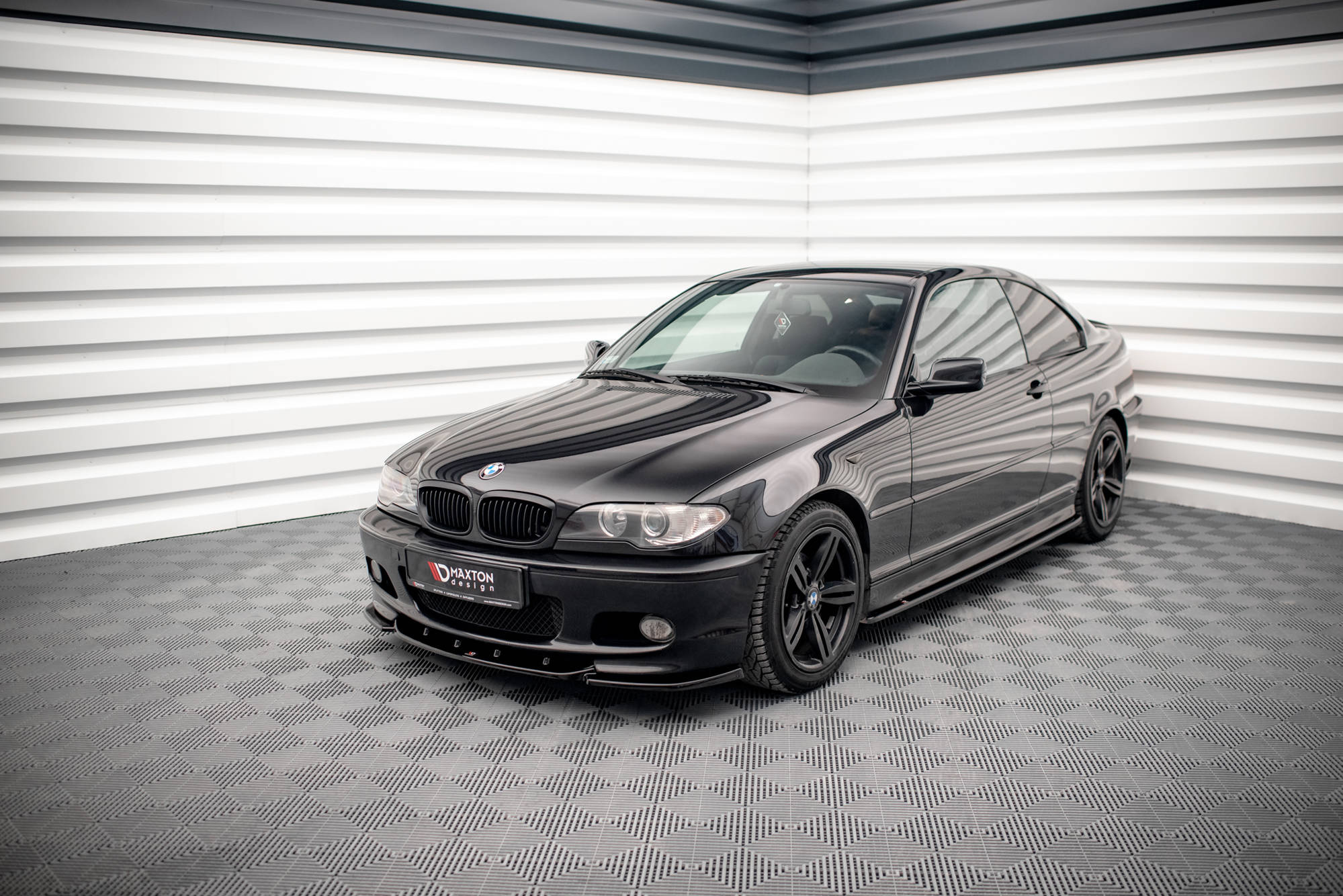 Sivuhelmat (V2) BMW 3 Coupe M-Pack E46, Maxton-2