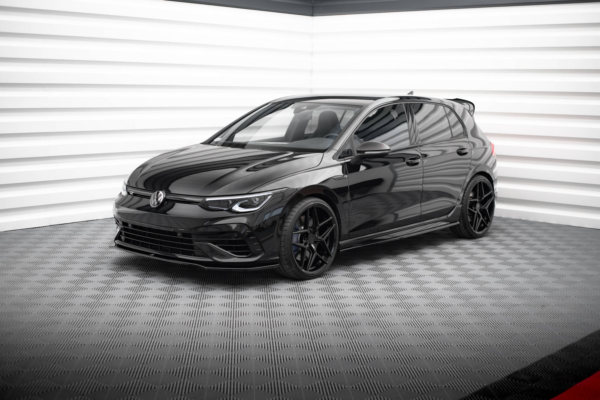 Sivuhelmat (V3) Volkswagen Golf R Mk8, Maxton-3