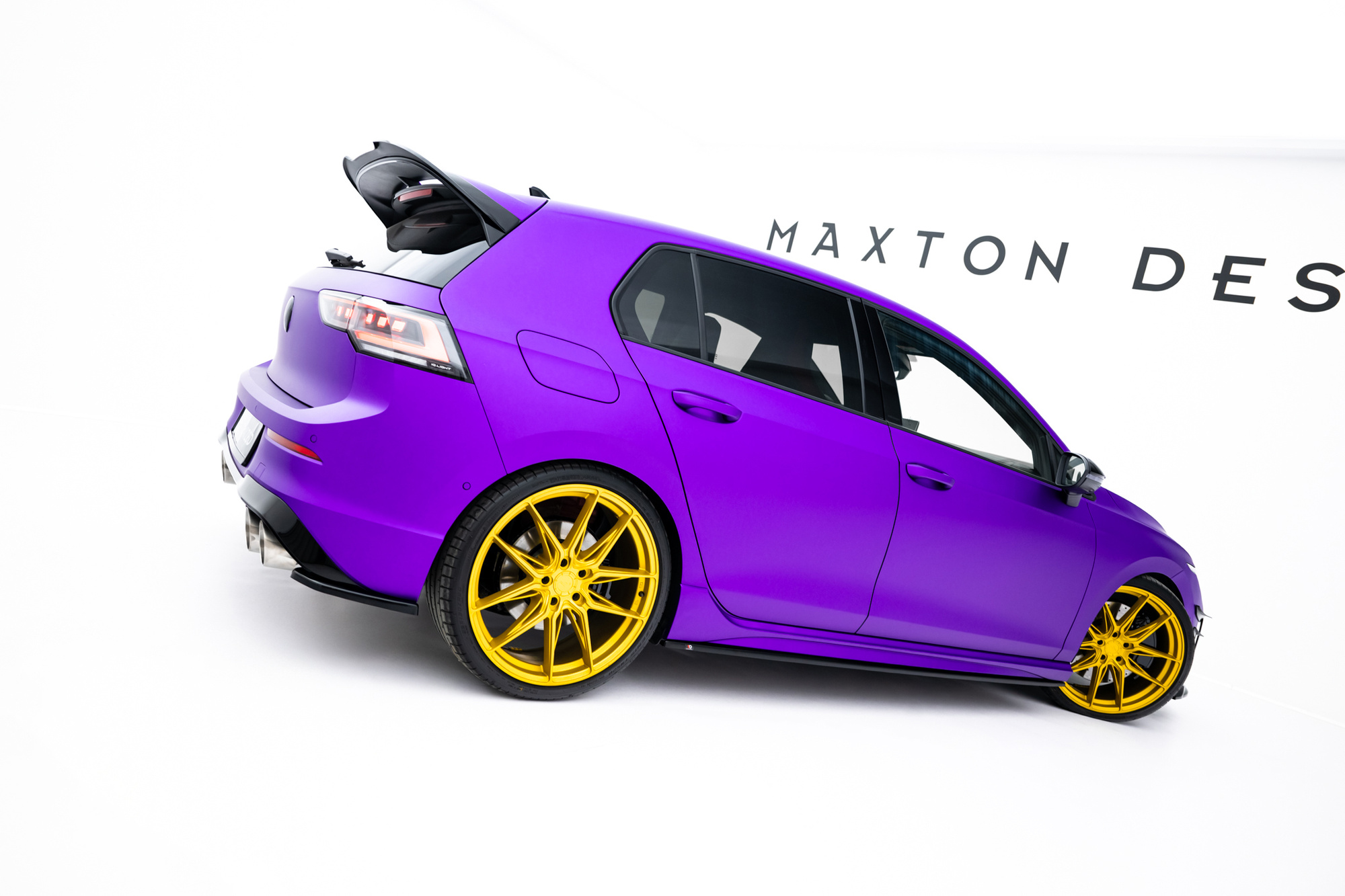 Sivuhelmat (V3) Volkswagen Golf R Mk8 Facelift, Maxton-3