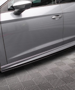 Sivuhelmat (V5) Seat Leon Cupra / FR / Standard Mk3 / Mk3 Facelift, Maxton