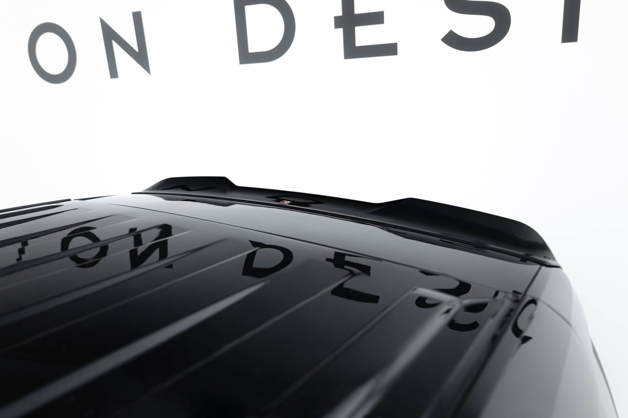 Spoilerilippa 3D Volkswagen Multivan Long T7, Maxton-2