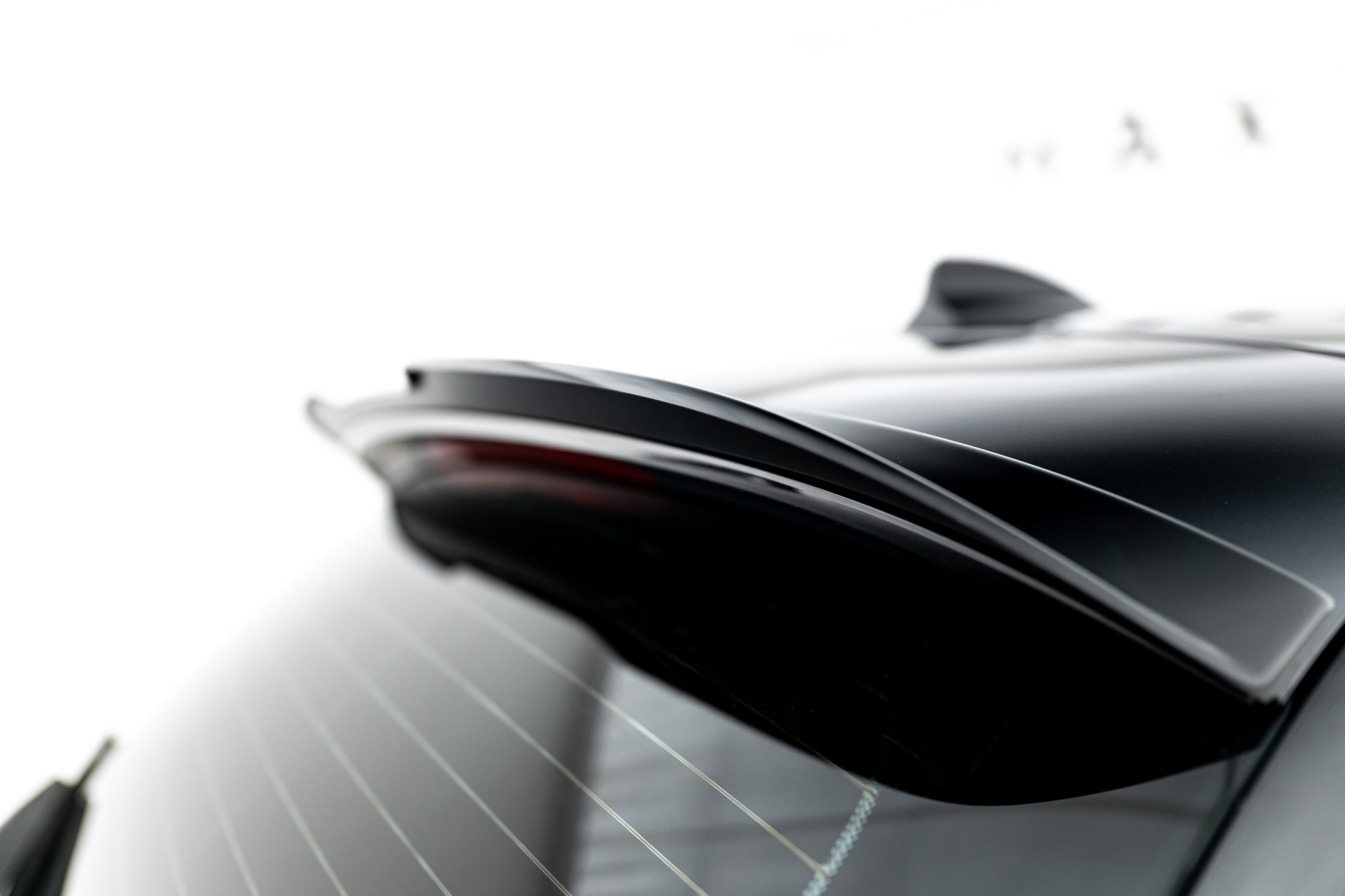 Spoilerilippa BMW 3 Touring E91, Maxton-4