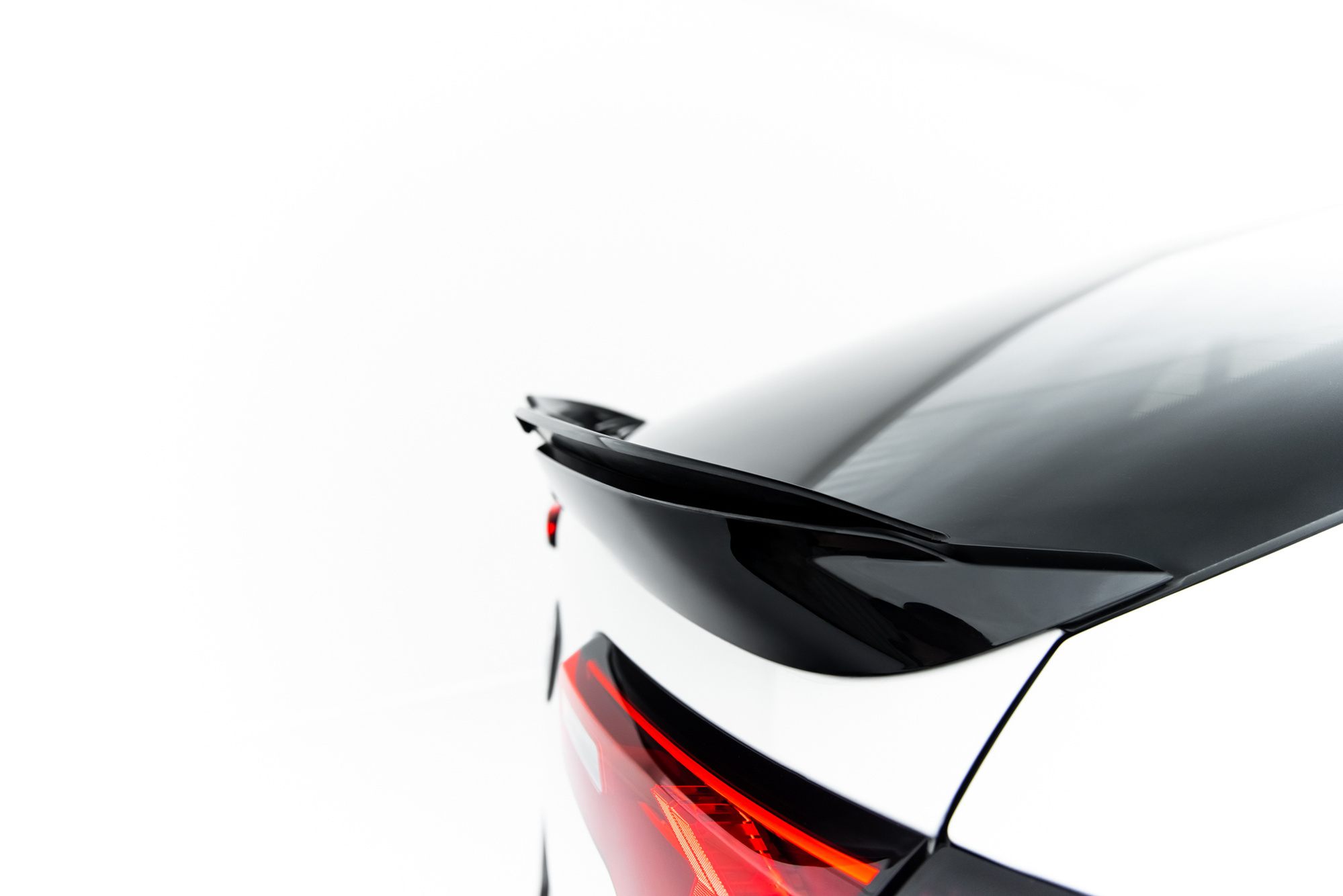 Spoilerilippa BMW X2 M35i U10, Maxton-3