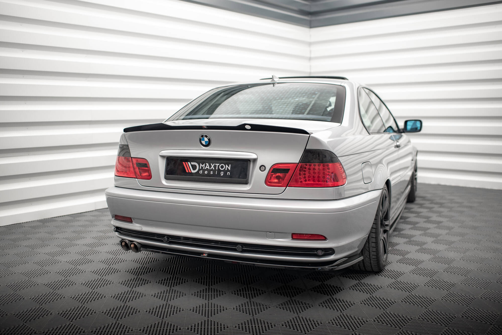 Spoilerilippa (V2) BMW 3 Coupe E46, Maxton-2