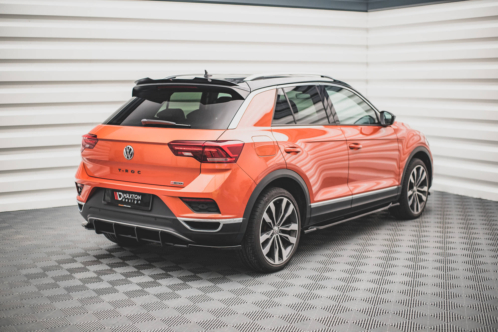 Spoilerilippa Volkswagen T-Roc Mk1, Maxton