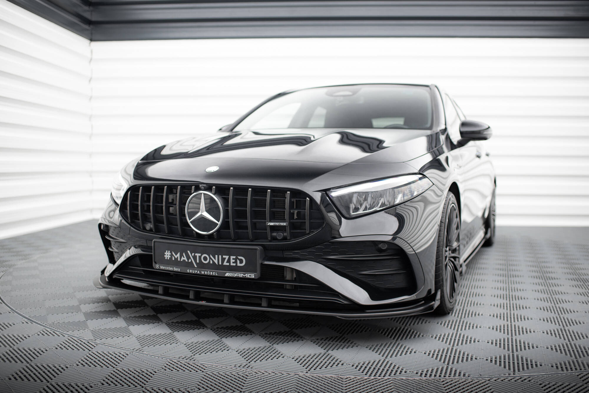 S-Pro Etusplitteri + Levikelipat Mercedes-AMG A35 W177 Facelift, Maxton
