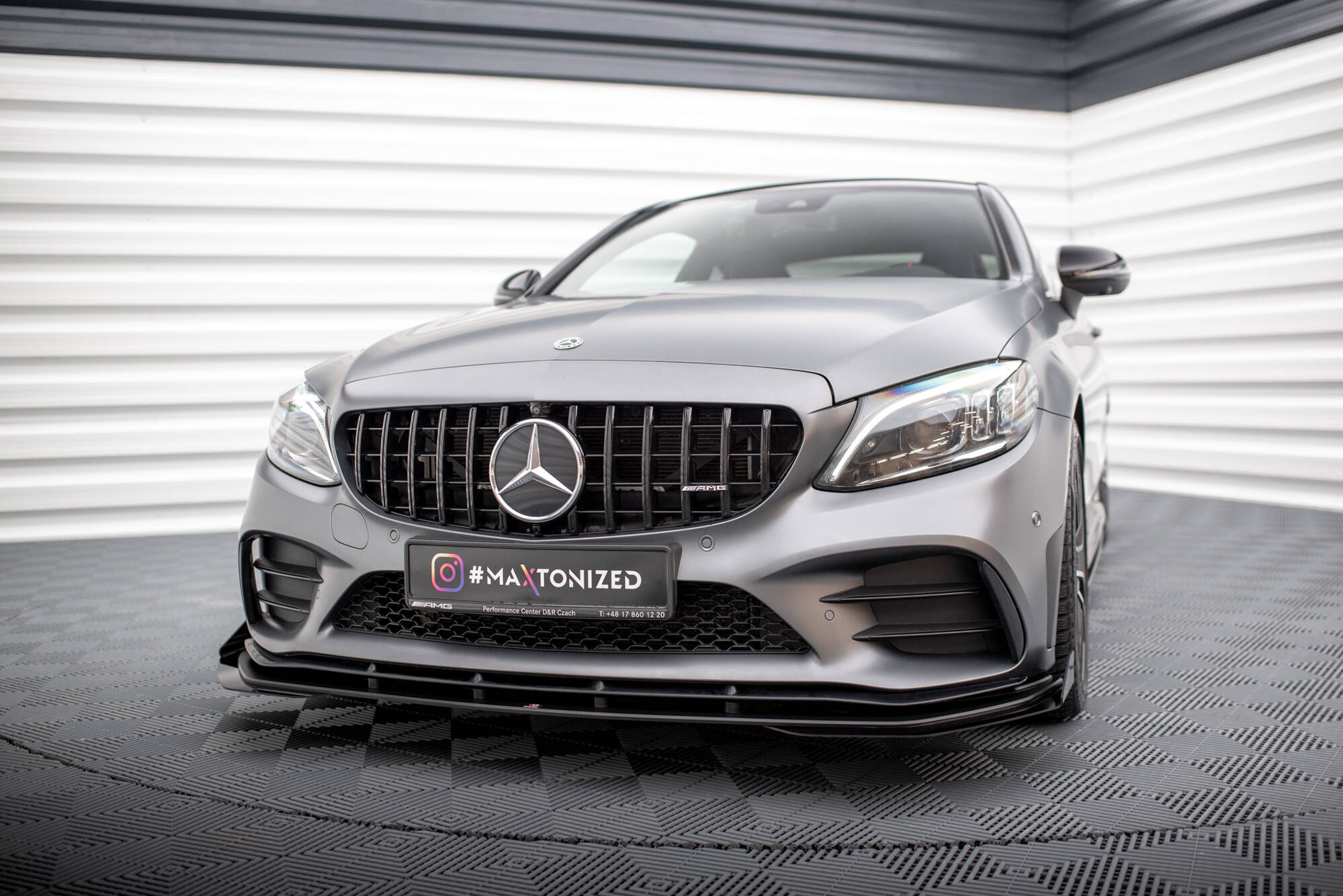 S-Pro Etusplitteri + Levikelipat Mercedes-AMG C43 Coupe / Cabrio C205 Facelift / A205 Facelift, Maxton