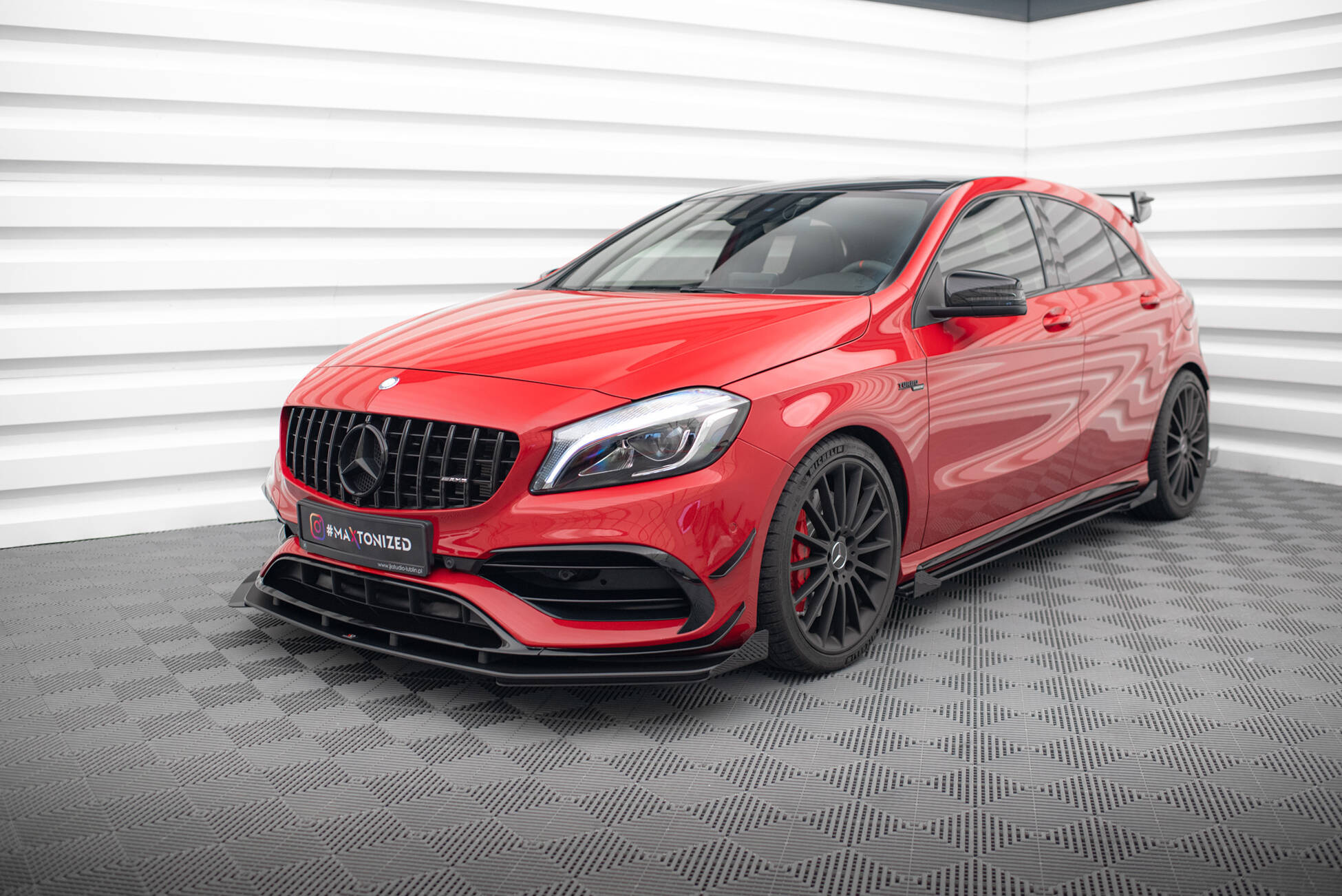 S-Pro Etusplitteri + Levikelipat Mercedes-Benz A 45 AMG Aero W176 Facelift, Maxton-5