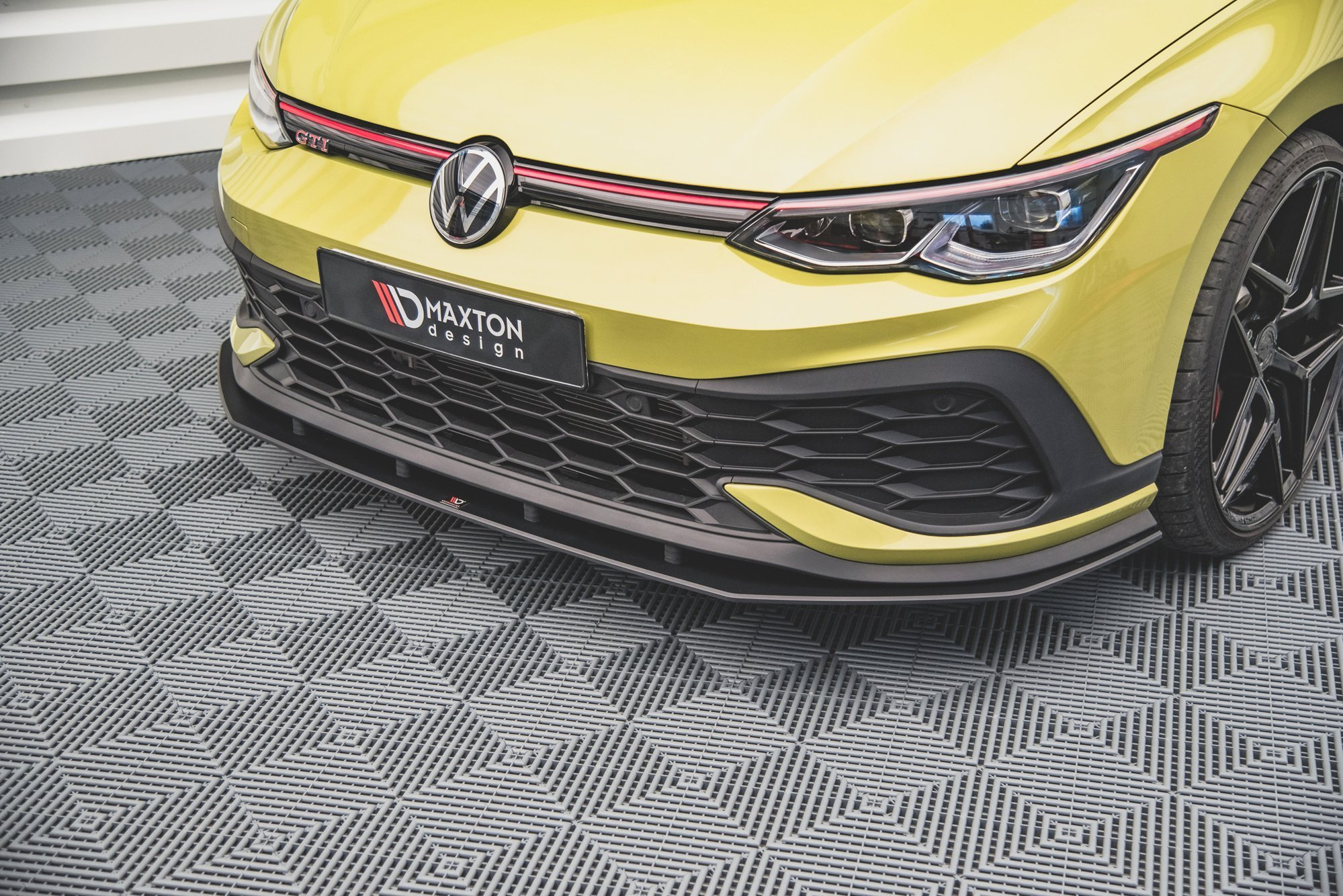 S-Pro Etusplitteri Volkswagen Golf GTI Clubsport Mk8, Maxton