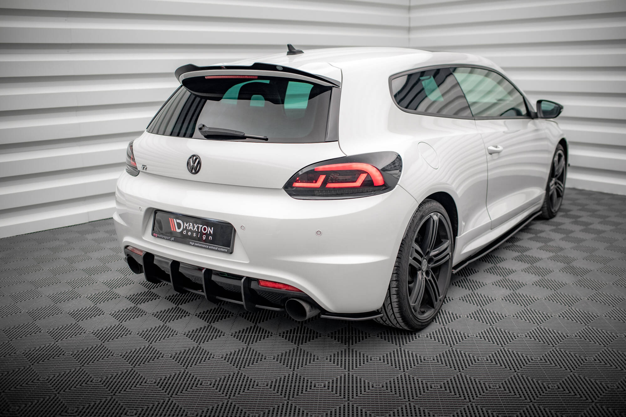 S-Pro Taka sivusplitterit Volkswagen Scirocco R Mk3, Maxton-2