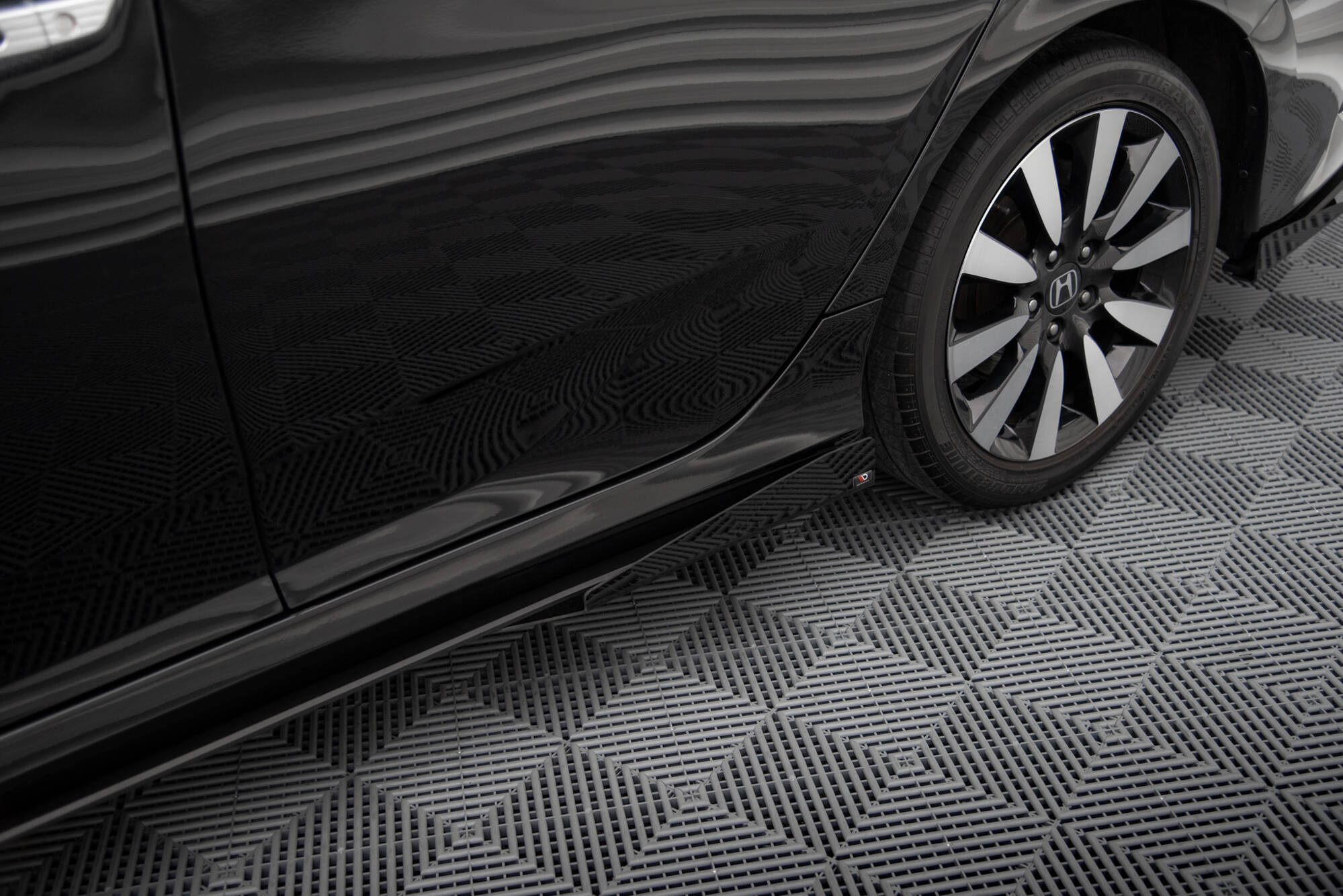 S-Pro Sivuhelmat + Levikelipat Honda Civic Mk10, Maxton-3