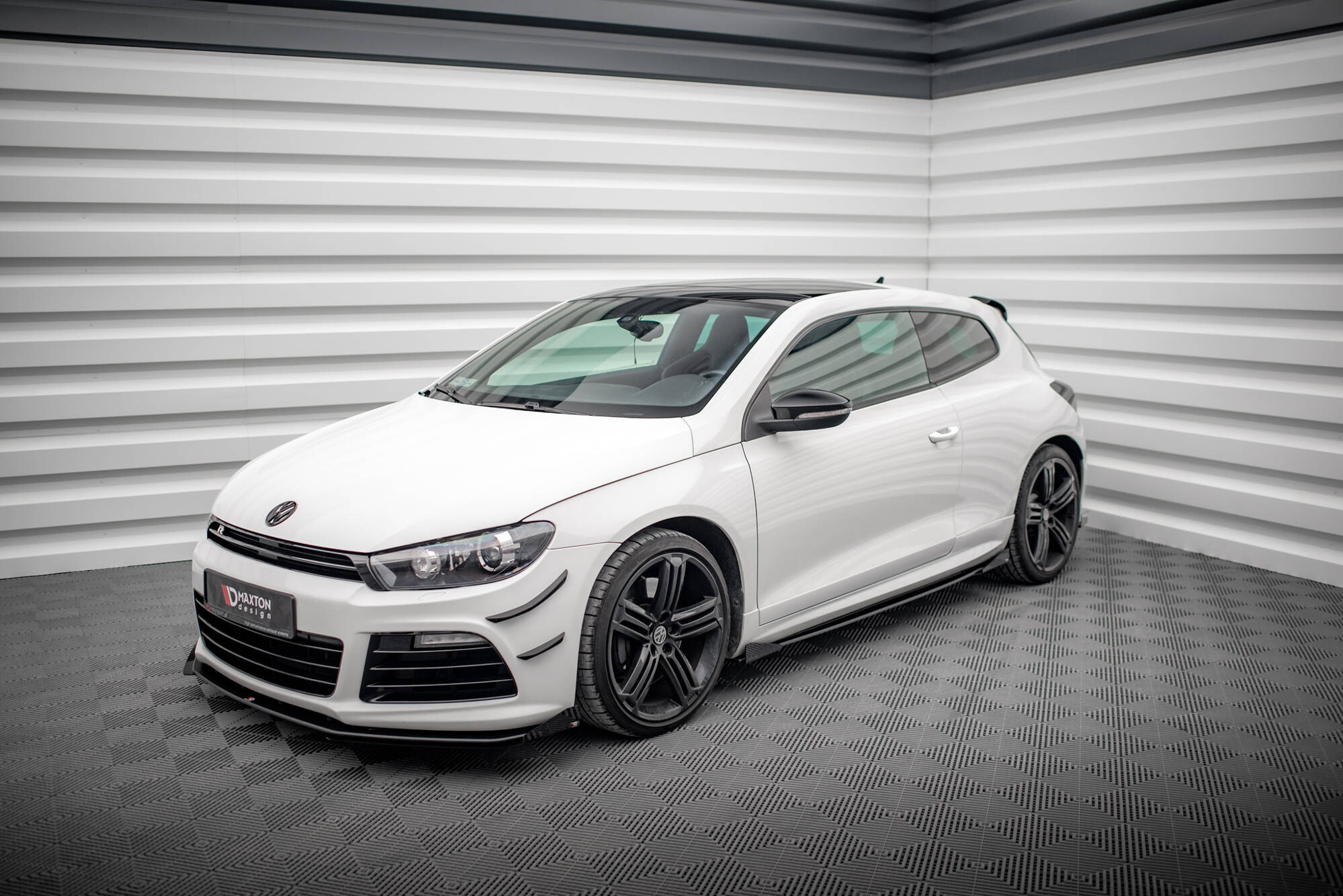S-Pro Sivuhelmat + Levikelipat Volkswagen Scirocco R Mk3, Maxton-2