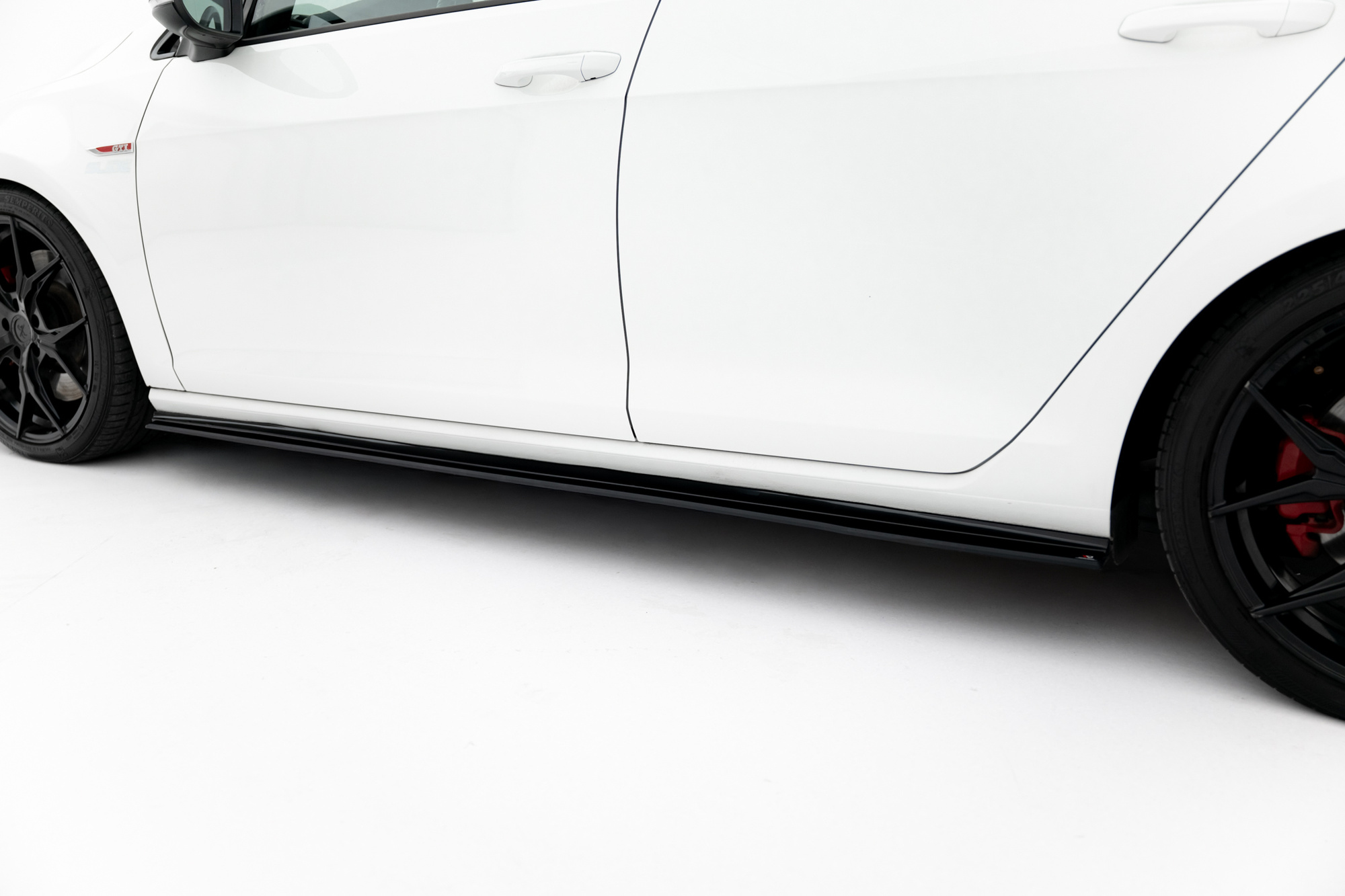 S-Pro Sivuhelmat VW Golf 7 GTI, Maxton-3