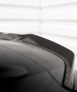 Carbon Fiber Takaluukun Spoiler Audi RS6 C8-2