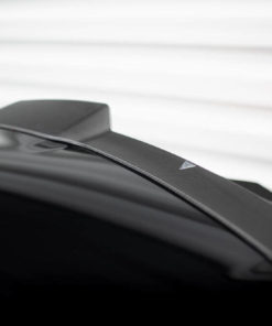 Carbon Fiber Takaluukun Spoiler (Ylempi) Audi RSQ8 Mk1-2