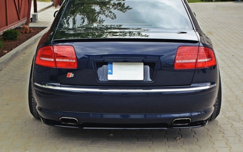 Takapuskurin lippa Audi A8 W12 D3 (w/ vertical bars)-3