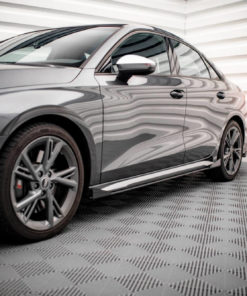 Street Pro Sivuhelman siivekkeet + lipat Audi S3 / A3 S-Line 8Y-2