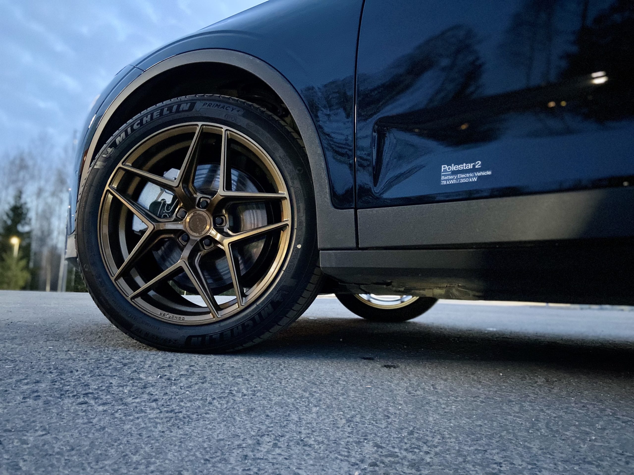 Polestar 2 wheels