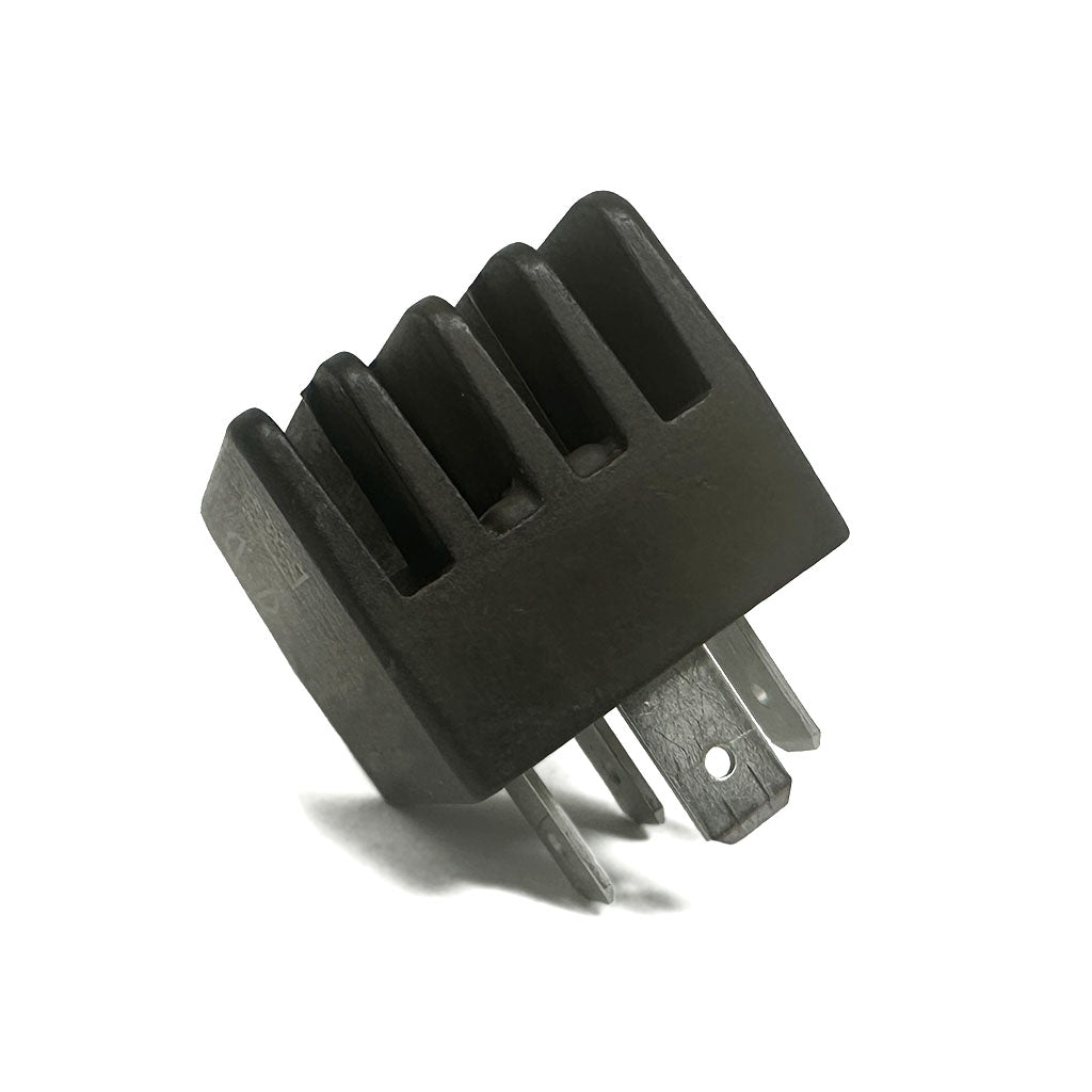 Solid-State-Relay relesarja, polttoainepumpun PWM ohjaukseen-5